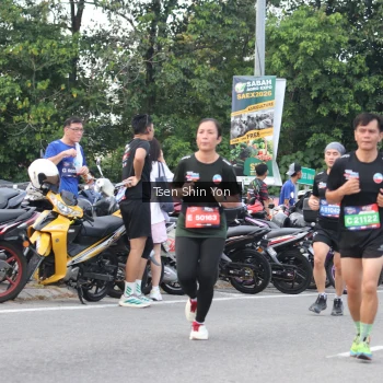 Runner Photo 3847500