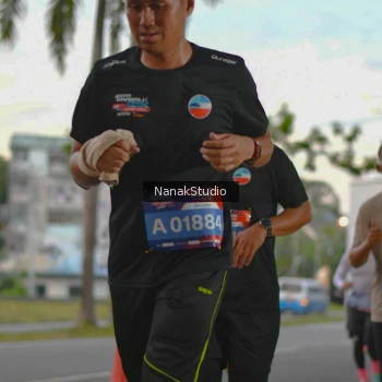 Runner Photo 3847555