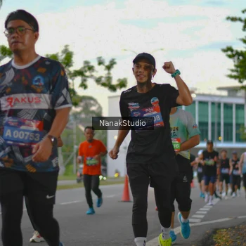 Runner Photo 3847602