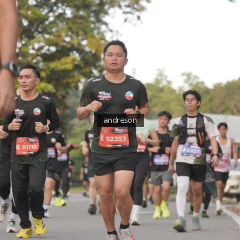 Runner Photo 3847639