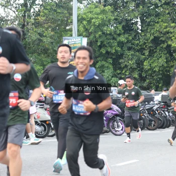 Runner Photo 3847642