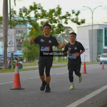 Runner Photo 3847659