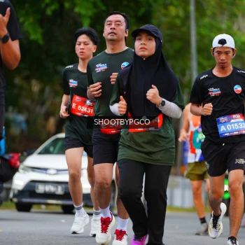 Runner Photo 3847695