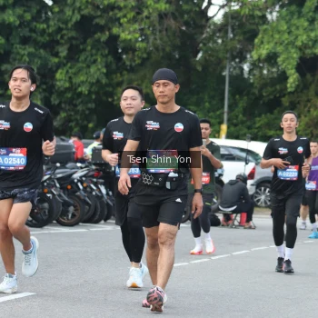 Runner Photo 3847730