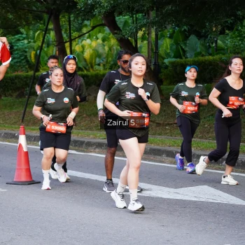 Runner Photo 3847759