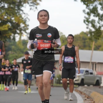 Runner Photo 3847772