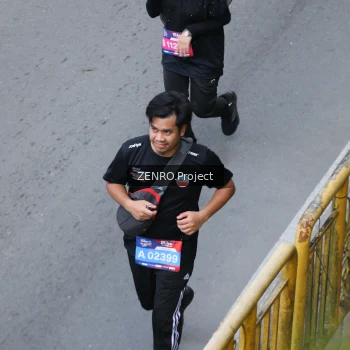 Runner Photo 3847812