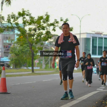 Runner Photo 3847856