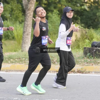 Runner Photo 3847873