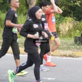 Runner Photo 3847898