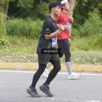 Runner Photo 3847908