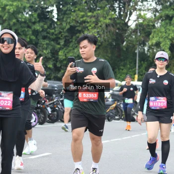 Runner Photo 3847934