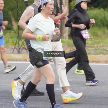 Runner Photo 3847976