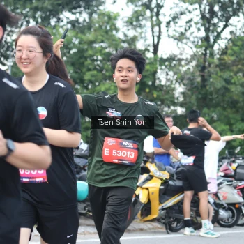 Runner Photo 3847978