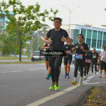 Runner Photo 3848159