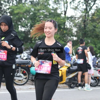 Runner Photo 3848331