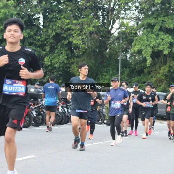 Runner Photo 3848365