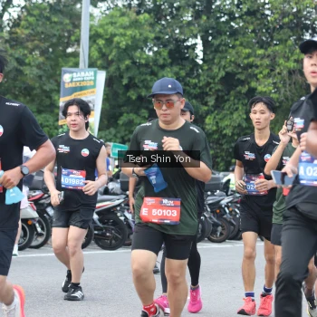 Runner Photo 3848468
