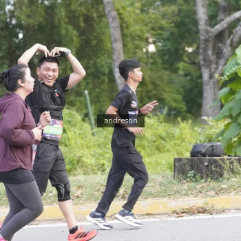 Runner Photo 3848649