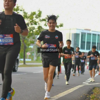 Runner Photo 3848657