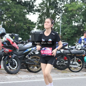 Runner Photo 3848668