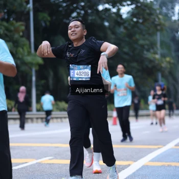 Runner Photo 3848673