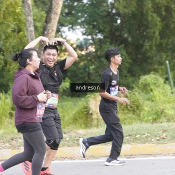 Runner Photo 3848711