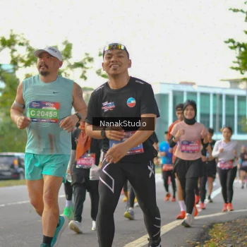 Runner Photo 3848712