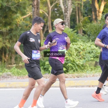 Runner Photo 3848996