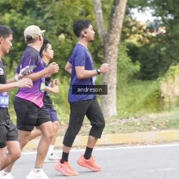 Runner Photo 3848998