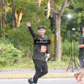 Runner Photo 3849093