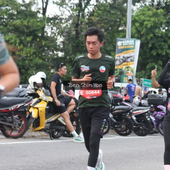 Runner Photo 3849450