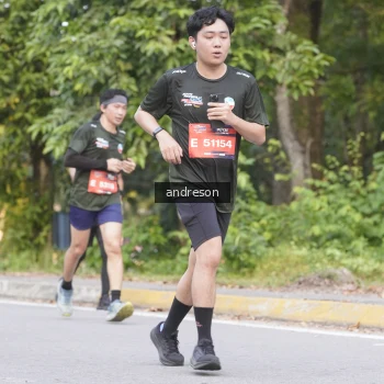 Runner Photo 3849497