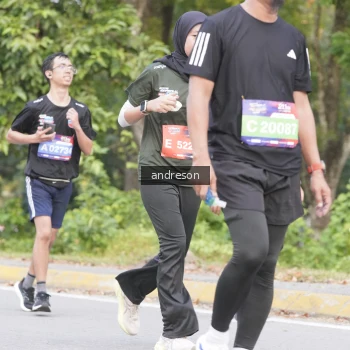 Runner Photo 3849543