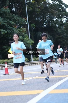 Runner Photo 3849592