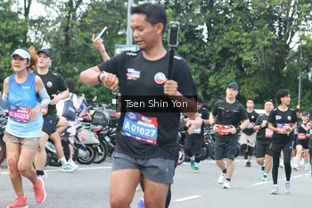Runner Photo 3849654