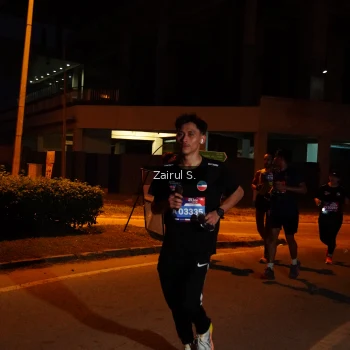 Runner Photo 3849657