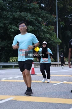 Runner Photo 3849751