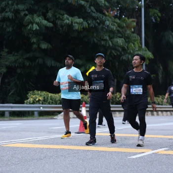 Runner Photo 3849876