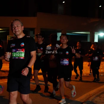 Runner Photo 3850012