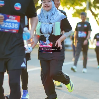 Runner Photo 3850075