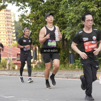 Runner Photo 3850083