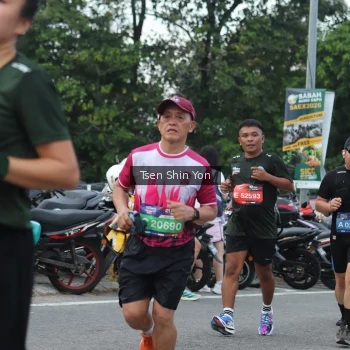 Runner Photo 3850098