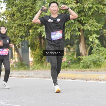 Runner Photo 3850143