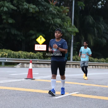 Runner Photo 3850203