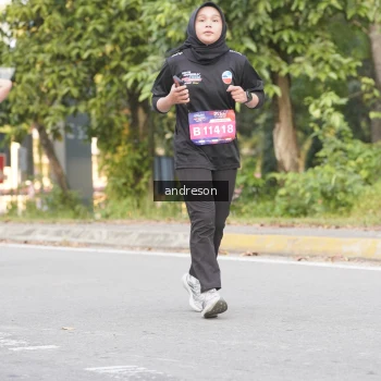 Runner Photo 3850217