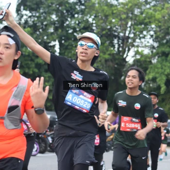 Runner Photo 3850272