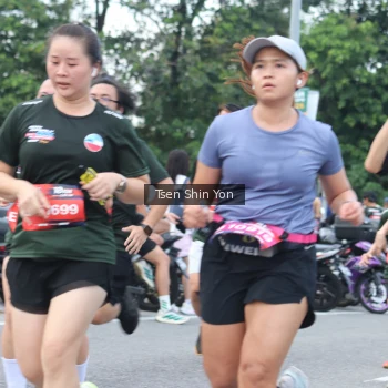 Runner Photo 3850434