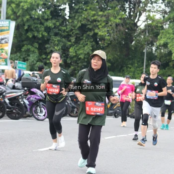 Runner Photo 3850555