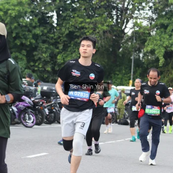 Runner Photo 3850597